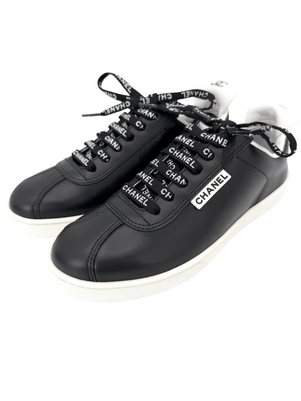 Chanel Sneakers CC Logo Shoes Low Cut Leather Black White